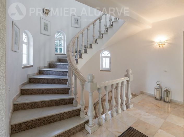 Image No.59-6 Bed House for sale