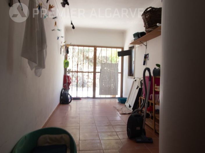 Image No.15-5 Bed House for sale