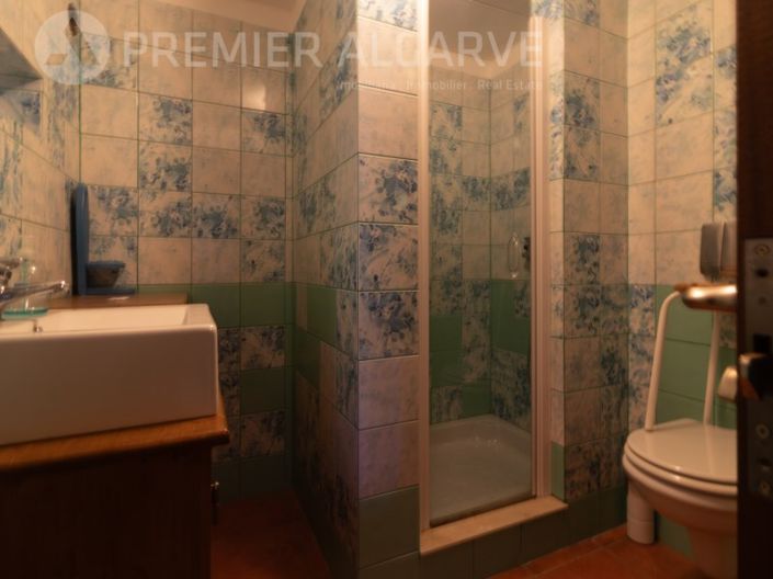 Image No.26-5 Bed House for sale