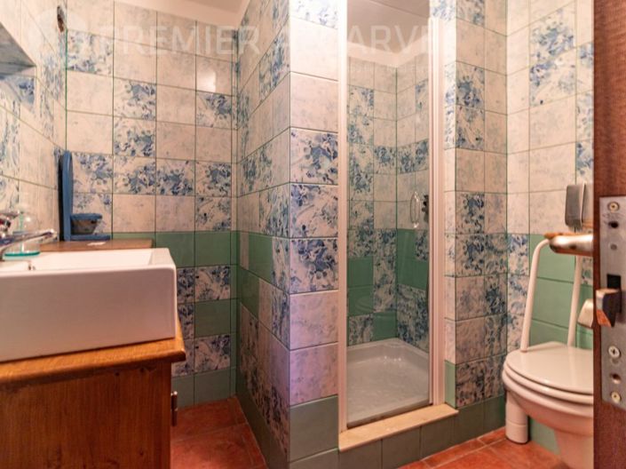 Image No.27-5 Bed House for sale