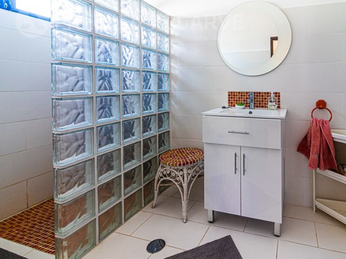 Image No.25-5 Bed House for sale