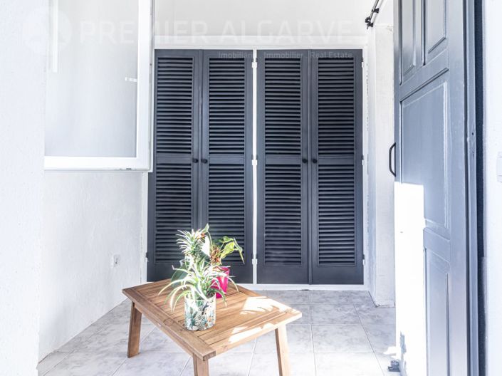 Image No.29-5 Bed House for sale