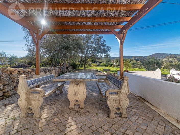 Image No.40-5 Bed House for sale