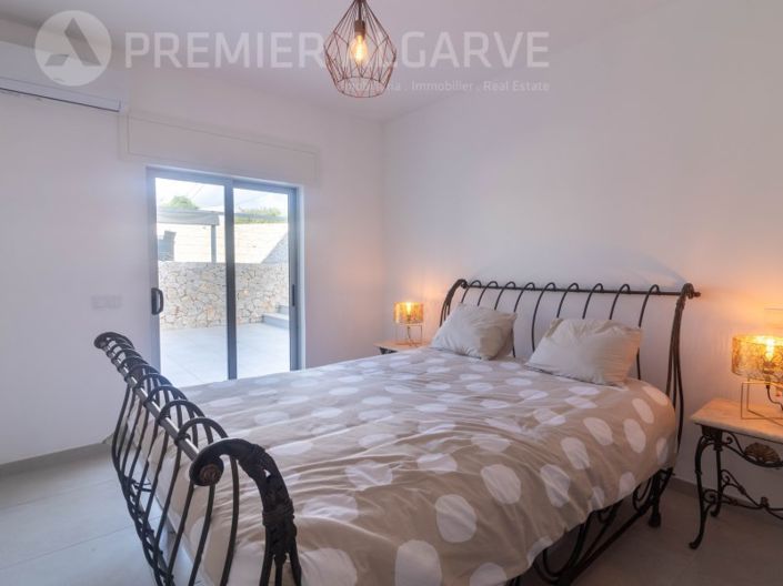 Image No.13-5 Bed House for sale