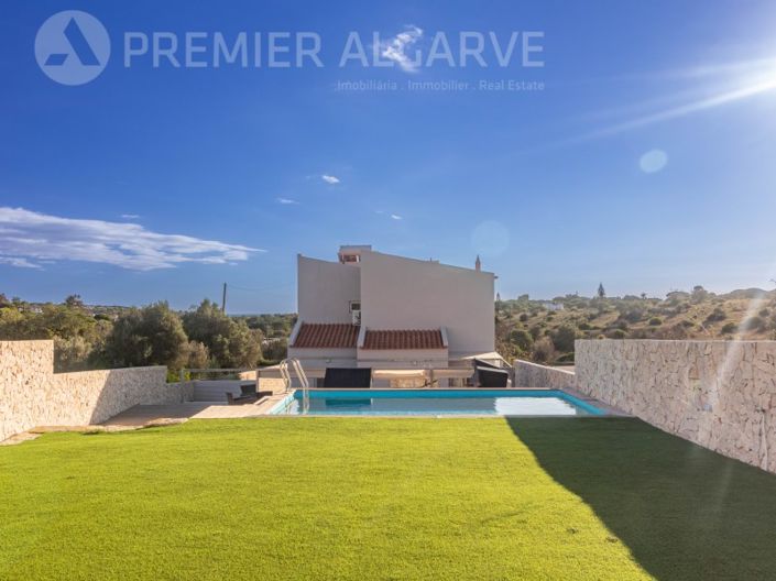 Image No.23-5 Bed House for sale