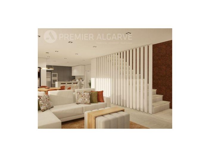 Image No.3-4 Bed House for sale