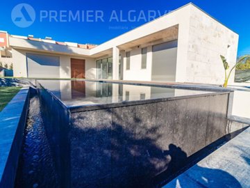 id40e68501-0000-0500-0000-0000171b1bee