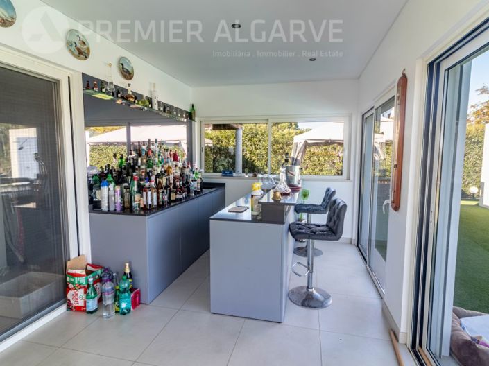 Image No.28-3 Bed House for sale