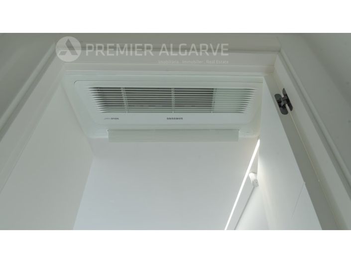 Image No.35-3 Bed House for sale