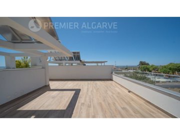 id86b0a201-0000-0500-0000-000016704374