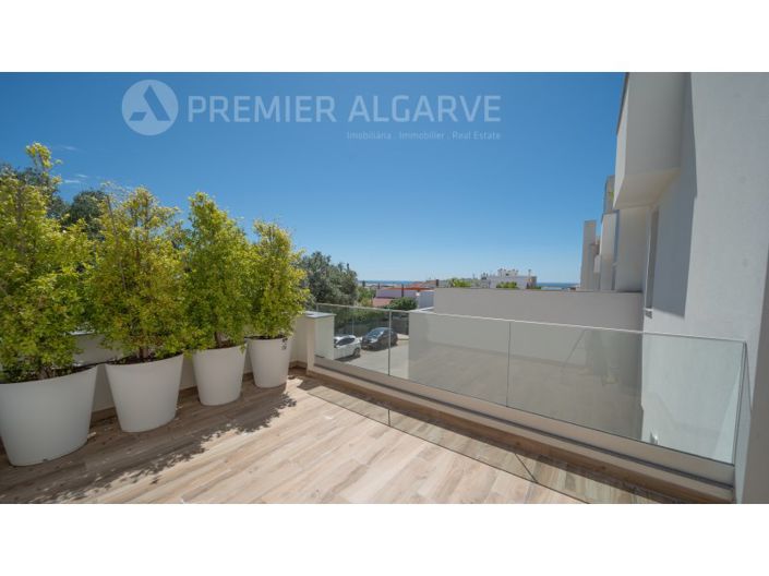 Image No.5-3 Bed House for sale