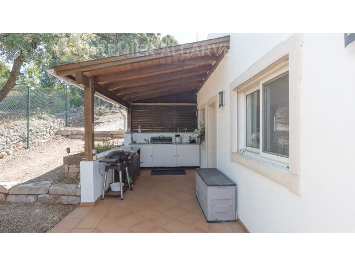 Image No.24-3 Bed House for sale