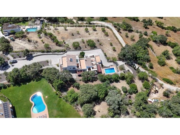 Image No.2-3 Bed House for sale