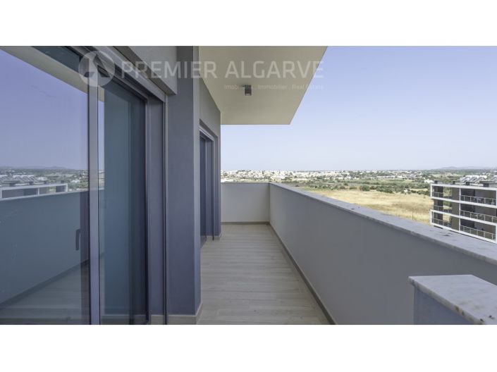 Image No.15-3 Bed Apartment for sale