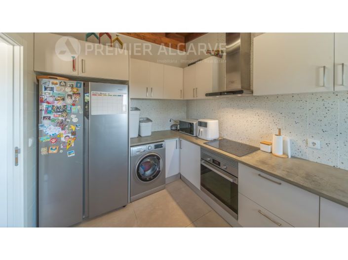 Image No.12-3 Bed House for sale