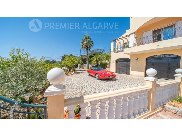 Image No.29-4 Bed House for sale