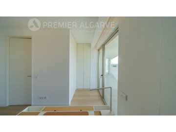 id8022af01-0000-0500-0000-0000172923d3