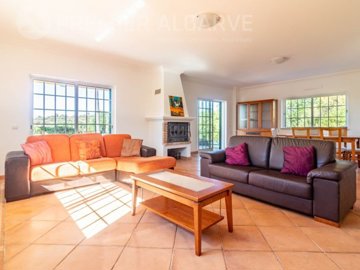 idf25fab01-0000-0500-0000-0000171f4eb2