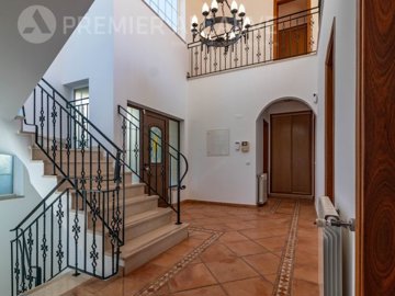 idf25fab01-0000-0500-0000-0000171f4eaa