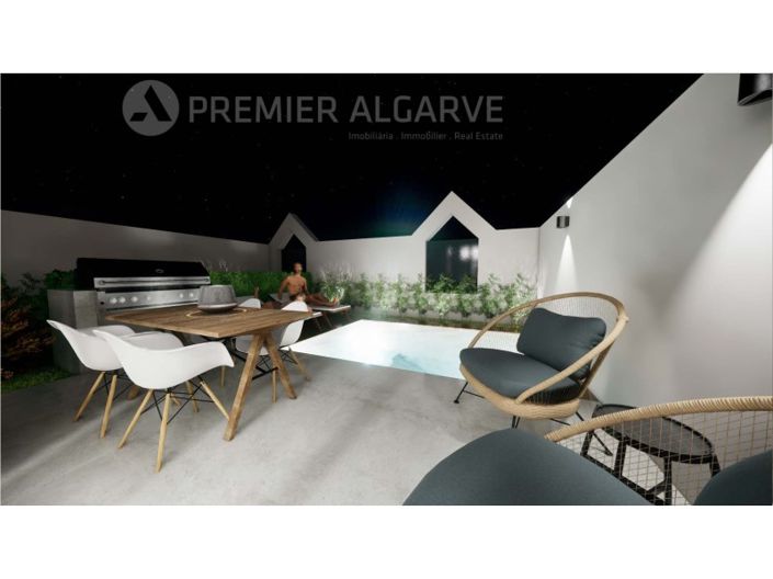 Image No.12-4 Bed House for sale