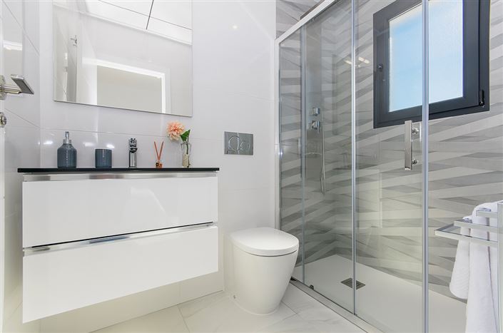 Image No.13-3 Bed Villa for sale