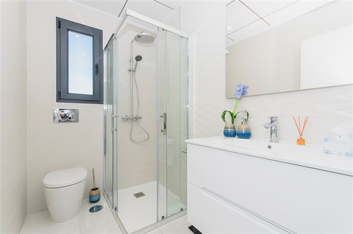 Image No.7-3 Bed Villa for sale