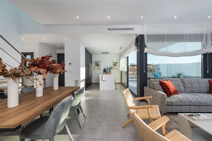 Image No.3-3 Bed Villa for sale