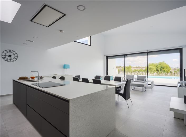 Image No.2-4 Bed Villa for sale