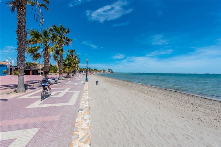 Image No.2-3 Bed Villa for sale