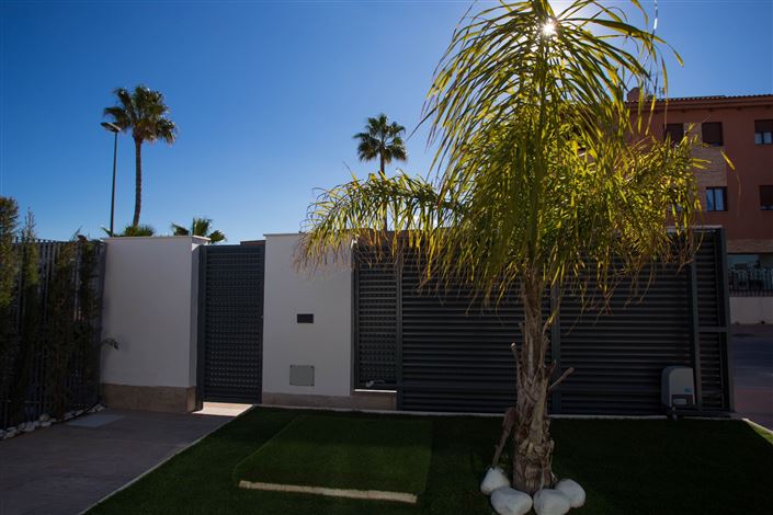 Image No.15-3 Bed Villa for sale