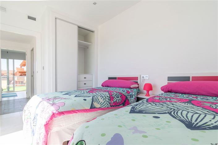 Image No.33-3 Bed Villa for sale