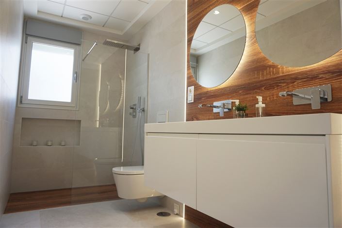 Image No.10-4 Bed Villa for sale