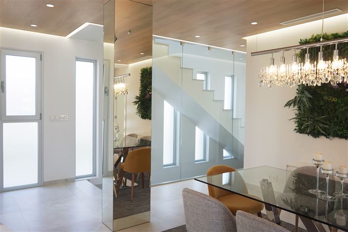 Image No.3-4 Bed Villa for sale