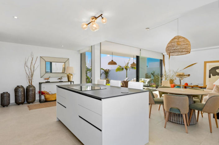 Image No.5-3 Bed Villa for sale