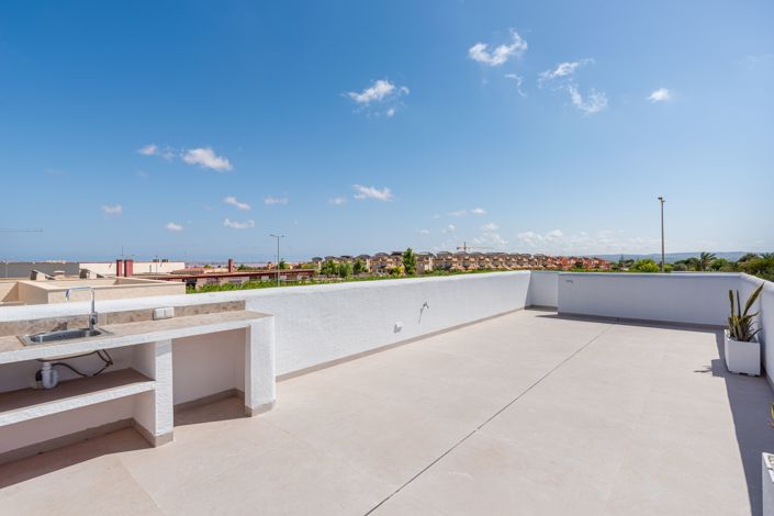 Image No.8-3 Bed Villa for sale