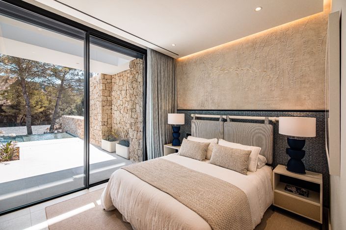 Image No.42-5 Bed Villa for sale