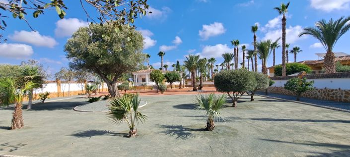 Image No.15-3 Bed Villa for sale