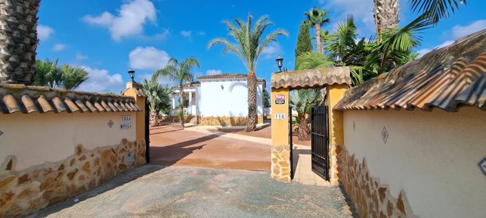 Image No.8-3 Bed Villa for sale