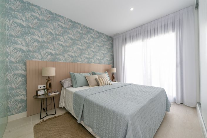 Image No.20-2 Bed Apartment for sale