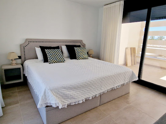 Image No.8-3 Bed Villa for sale