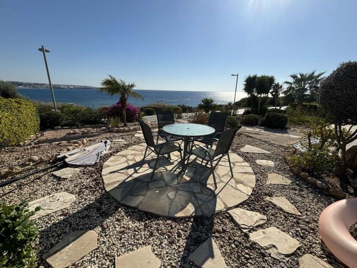 Image No.24-2 Bed Townhouse for sale