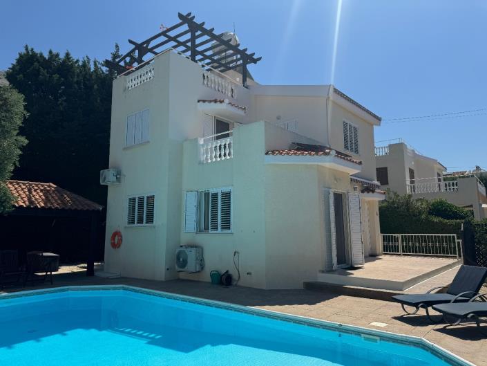 Image No.21-4 Bed Villa / Detached for sale