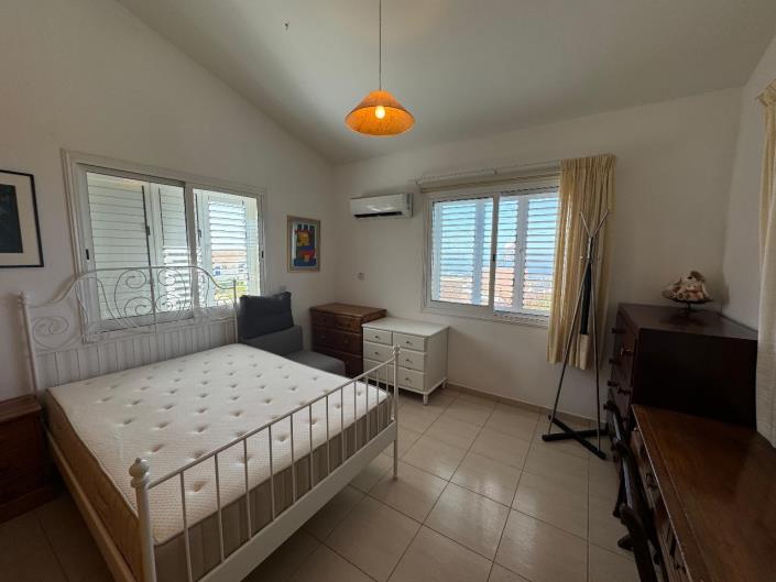 Image No.28-4 Bed Villa / Detached for sale