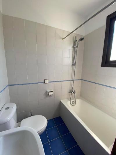 Image No.8-3 Bed Villa / Detached for sale