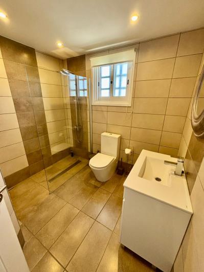 Image No.20-3 Bed Villa for sale