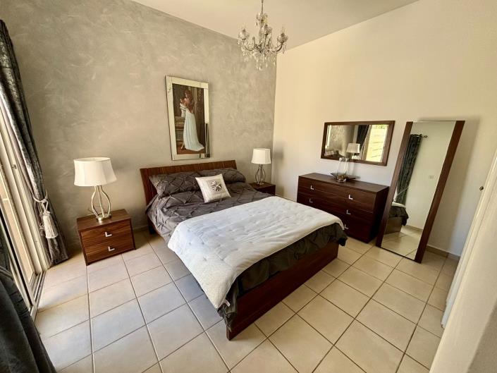 Image No.11-3 Bed Villa for sale