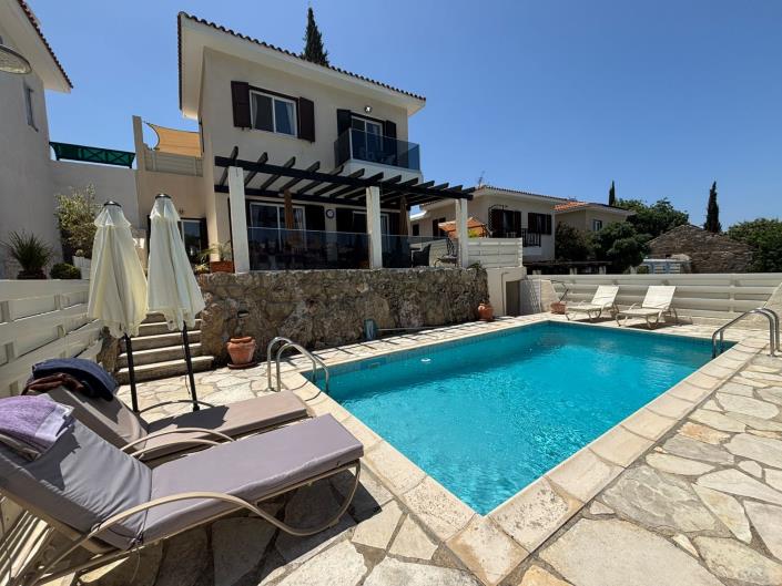 Image No.26-3 Bed Villa for sale