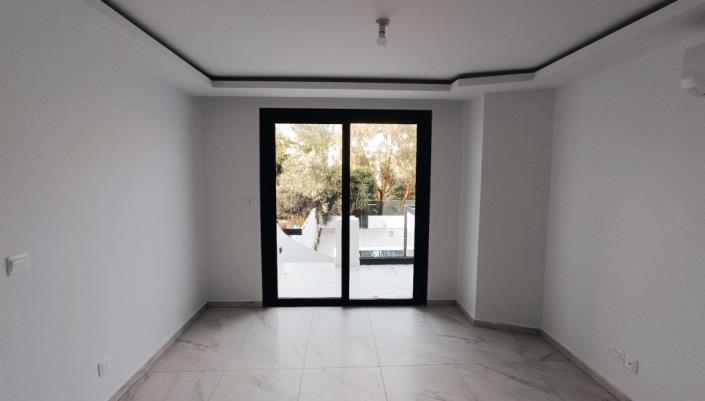 Image No.7-3 Bed Villa / Detached for sale