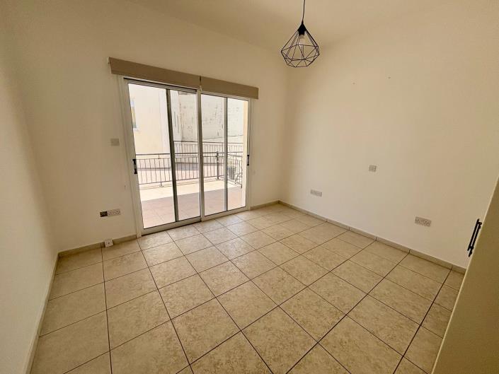 Image No.16-3 Bed Semi-Detached for sale