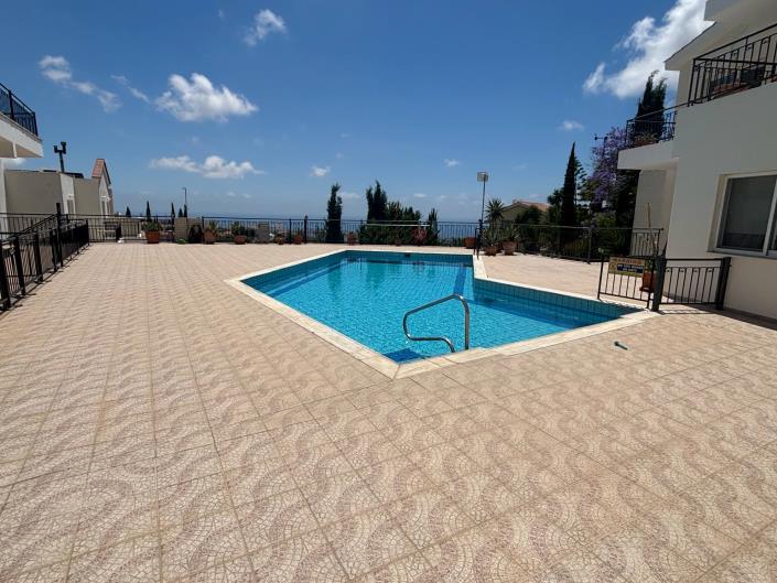 Image No.28-3 Bed Semi-Detached for sale